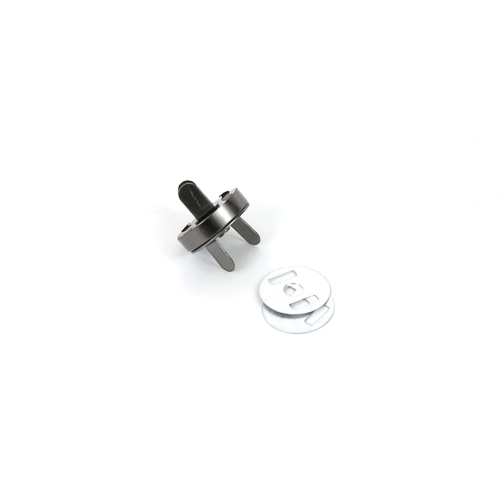 Magnes - zapięcie 18 mm kolor czarny
