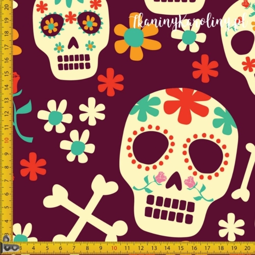 WELUR TAPICERSKI Halloween, Día de los Muertos - czaszki w kwiatach, róże, skrzyżowane piszczele na brązie